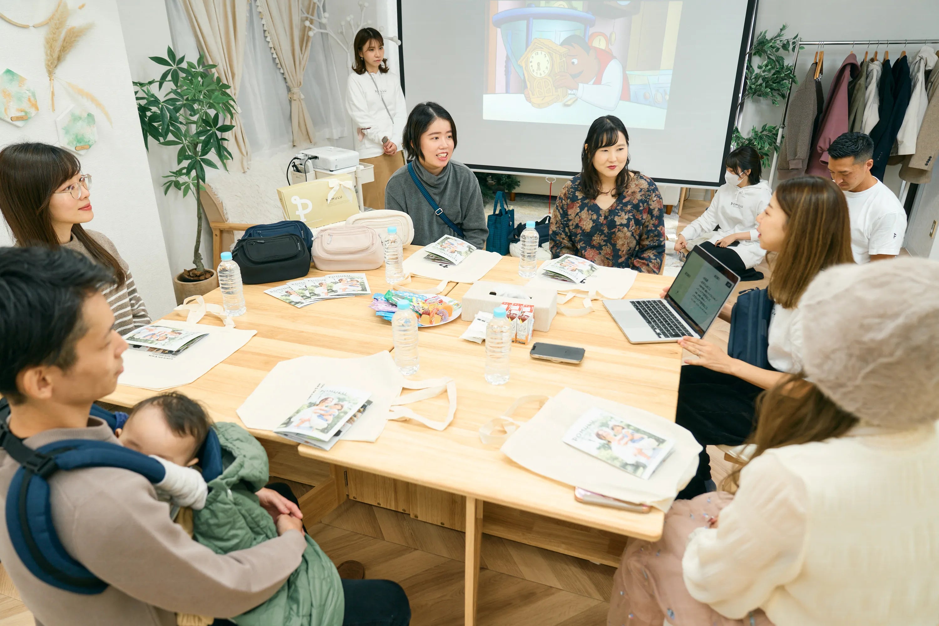 【モニター座談会レポ】POMULU(ポムル)って実際どう?ユーザーの皆さまが魅力を語ってくれました!