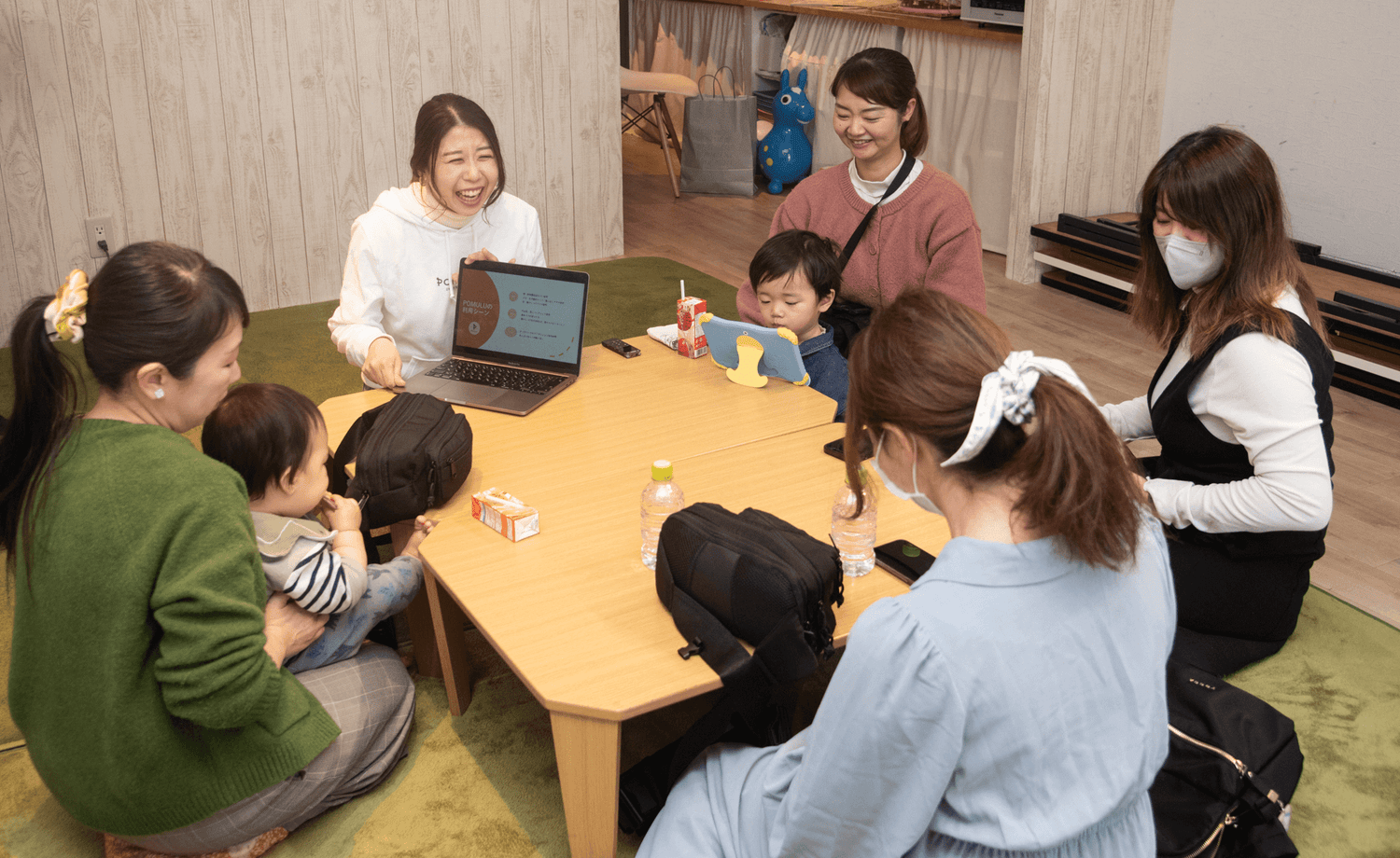【座談会レポ】POMULUって実際どう？ユーザーママが魅力を語ってくれました！ - POMULU公式ストア