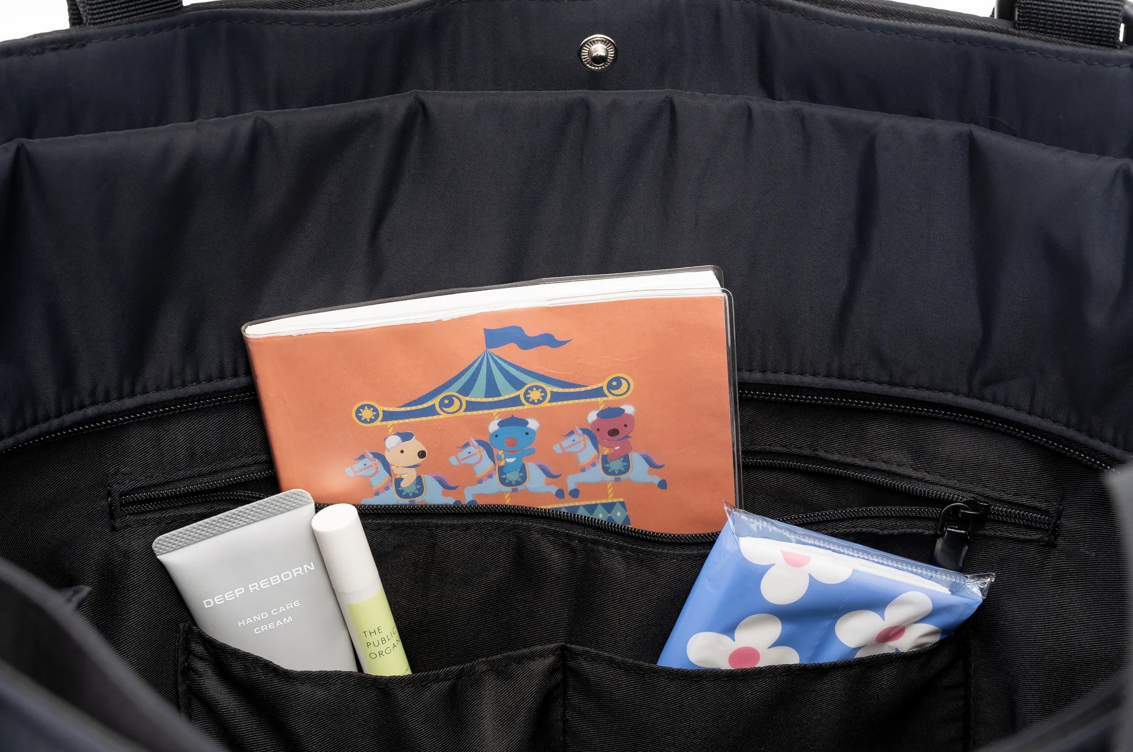 POMULU マルチトートバッグ